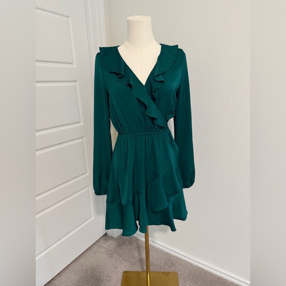 Express Green Ruffle Dress - Picture 2 of 5